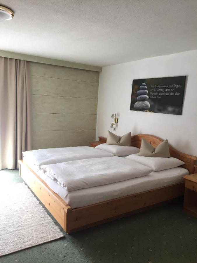 Haus Arnold Schranz Apartment Sankt Anton am Arlberg Exterior photo